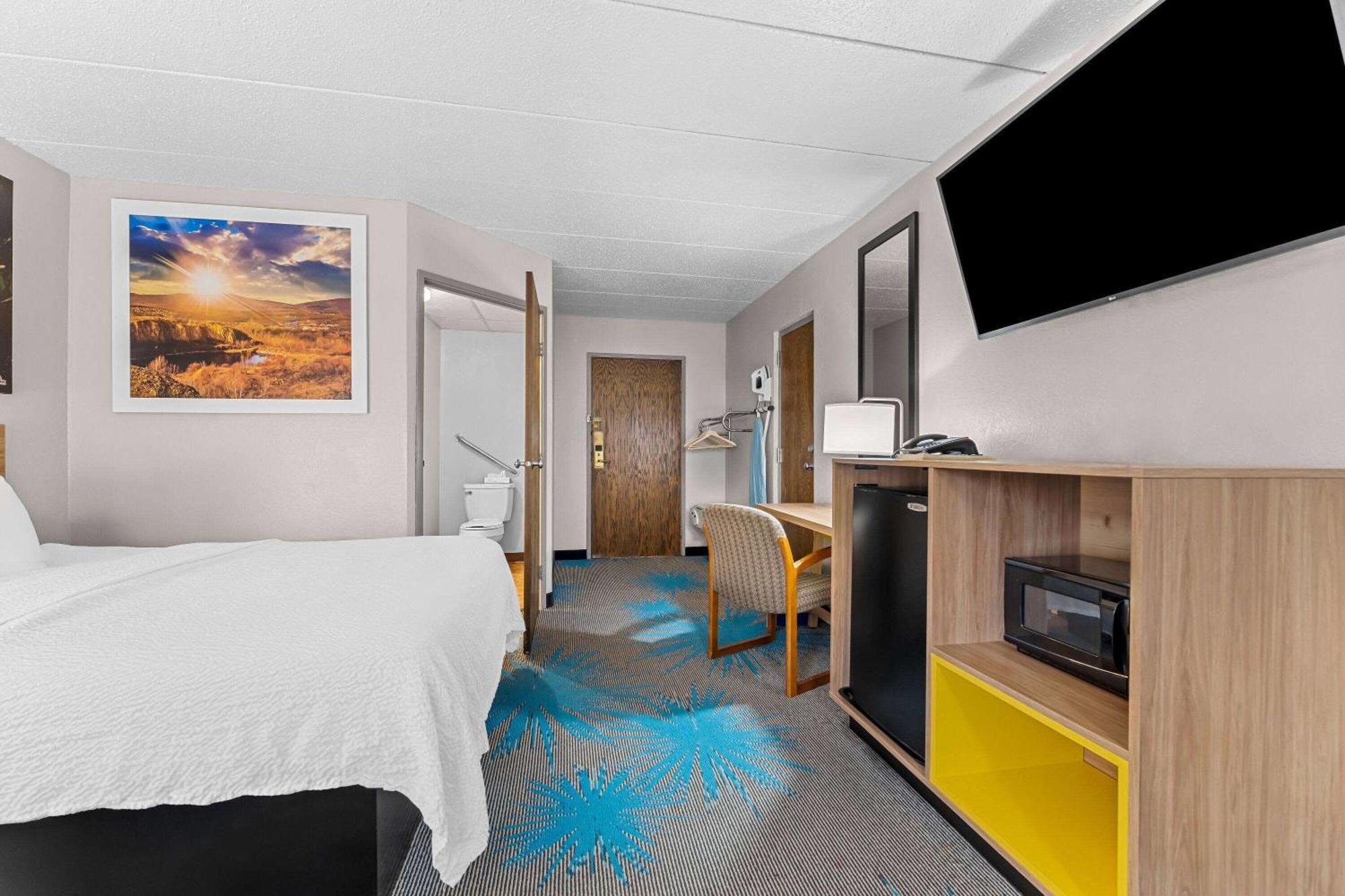Days Inn By Wyndham Sioux Falls Buitenkant foto
