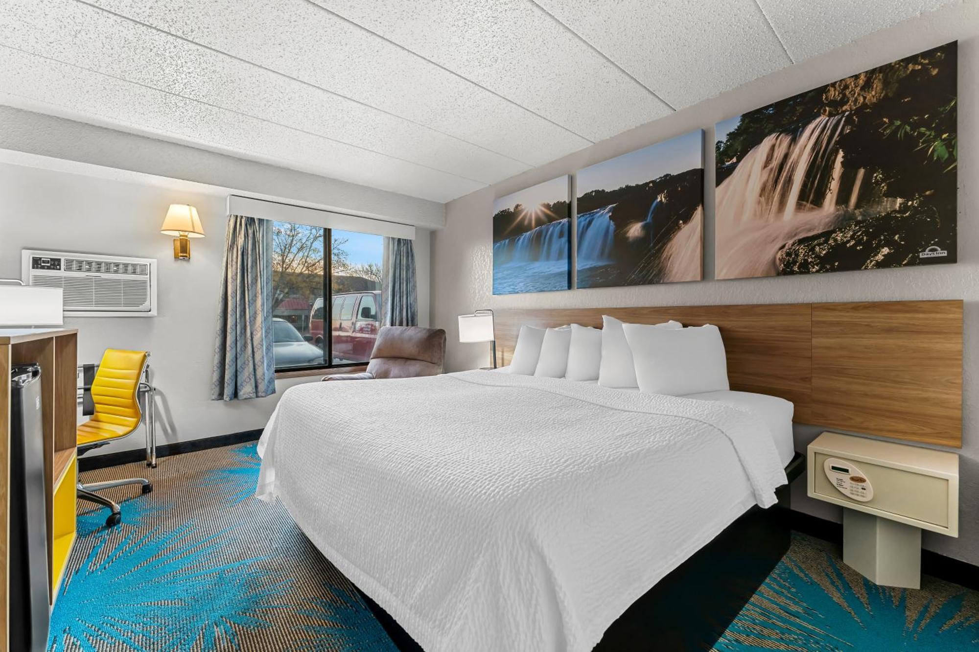 Days Inn By Wyndham Sioux Falls Buitenkant foto