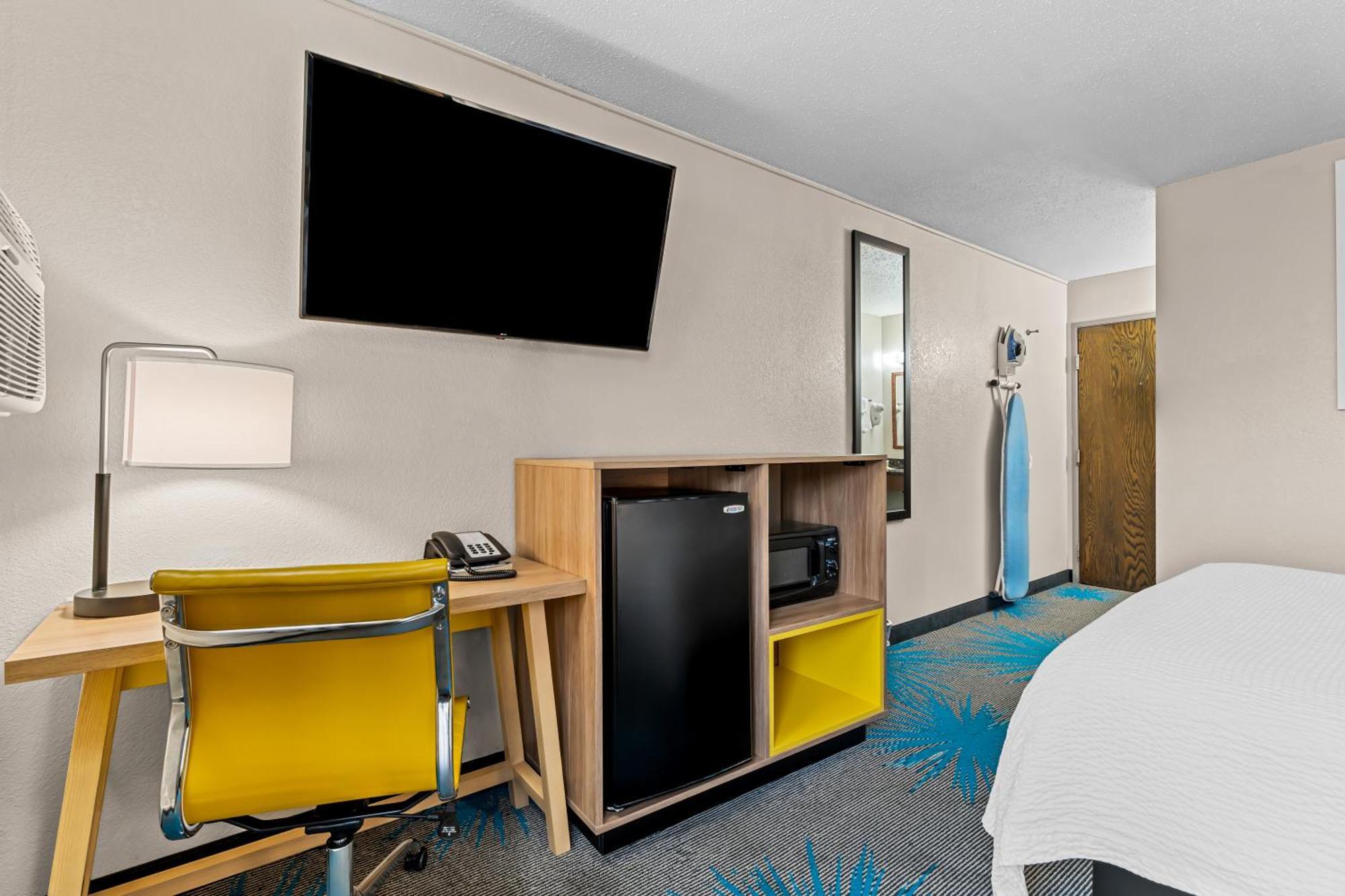 Days Inn By Wyndham Sioux Falls Buitenkant foto